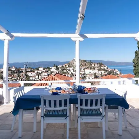 Historical Stone Manor-upper Floor